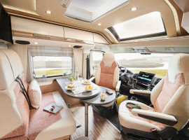 Malibu Van first class two rooms GT skyview 640 LE RB