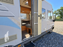 Hymer B 654