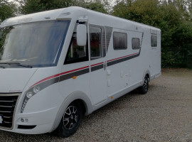 LMC Explorer I735