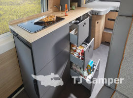 Malibu 640 LE RB two rooms skyview