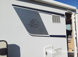 Knaus Sky TI 700 MEG