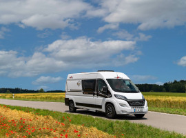 Malibu Van first class two rooms coupé 640 LE RB