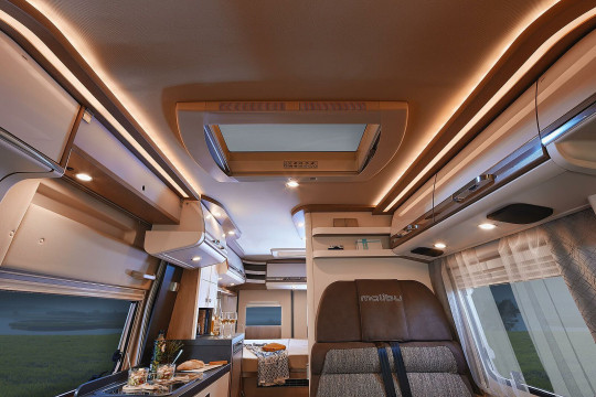 Malibu Van comfort GT skyview 640 LE