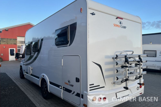 Knaus-Somacamp
