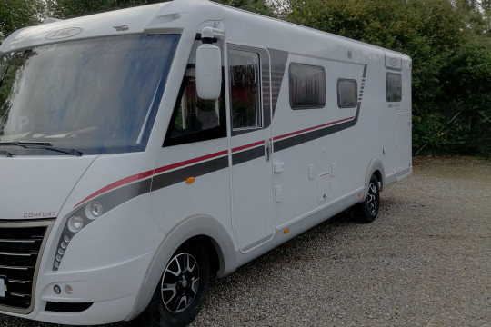 LMC Explorer I735