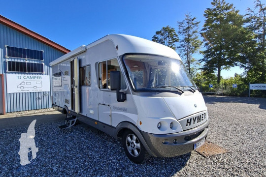 Hymer B 654