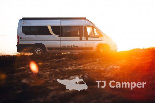 Malibu van 640 Two Rooms LE RB GT