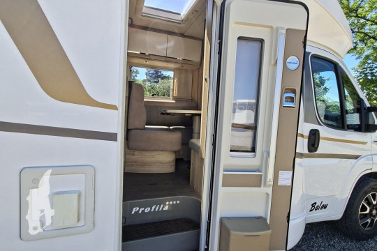 Euramobil Profilia PT 695 EB