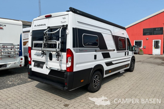 Adria Twin SUPREME 640 slb Premium