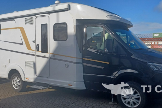 EuraMobil T726 EF Premium Plus