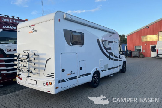 Knaus-Somacamp