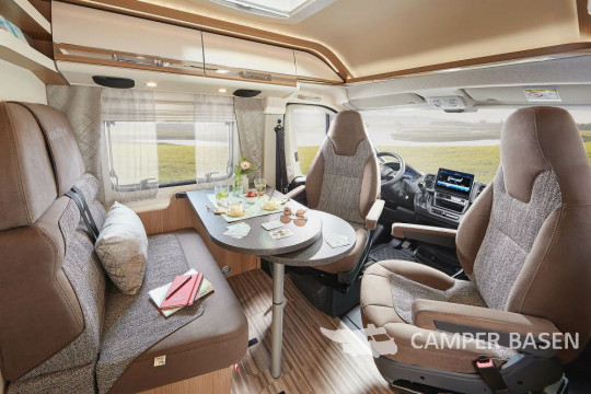 Malibu van 640 Coupe LE RB 500015537