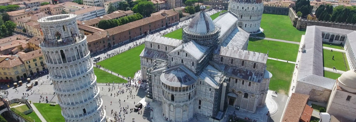 Til Pisa i autocamper