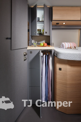 Malibu 640 LE RB two rooms skyview