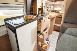 Malibu Van first class  two rooms 640 LE RB