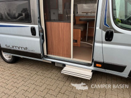 Pössl 640 Summit AUT