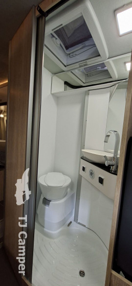 Pössl Summit 640 med Ruhl læder