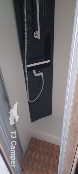 EuraMobil T726 EF Premium Plus