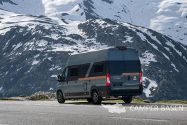 Globe-traveller basis biler