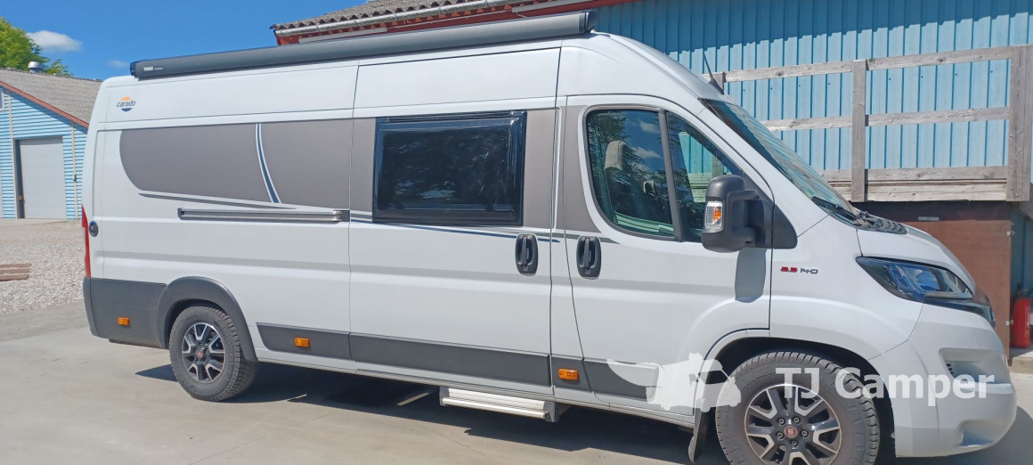 Carado van 640 Automatgear