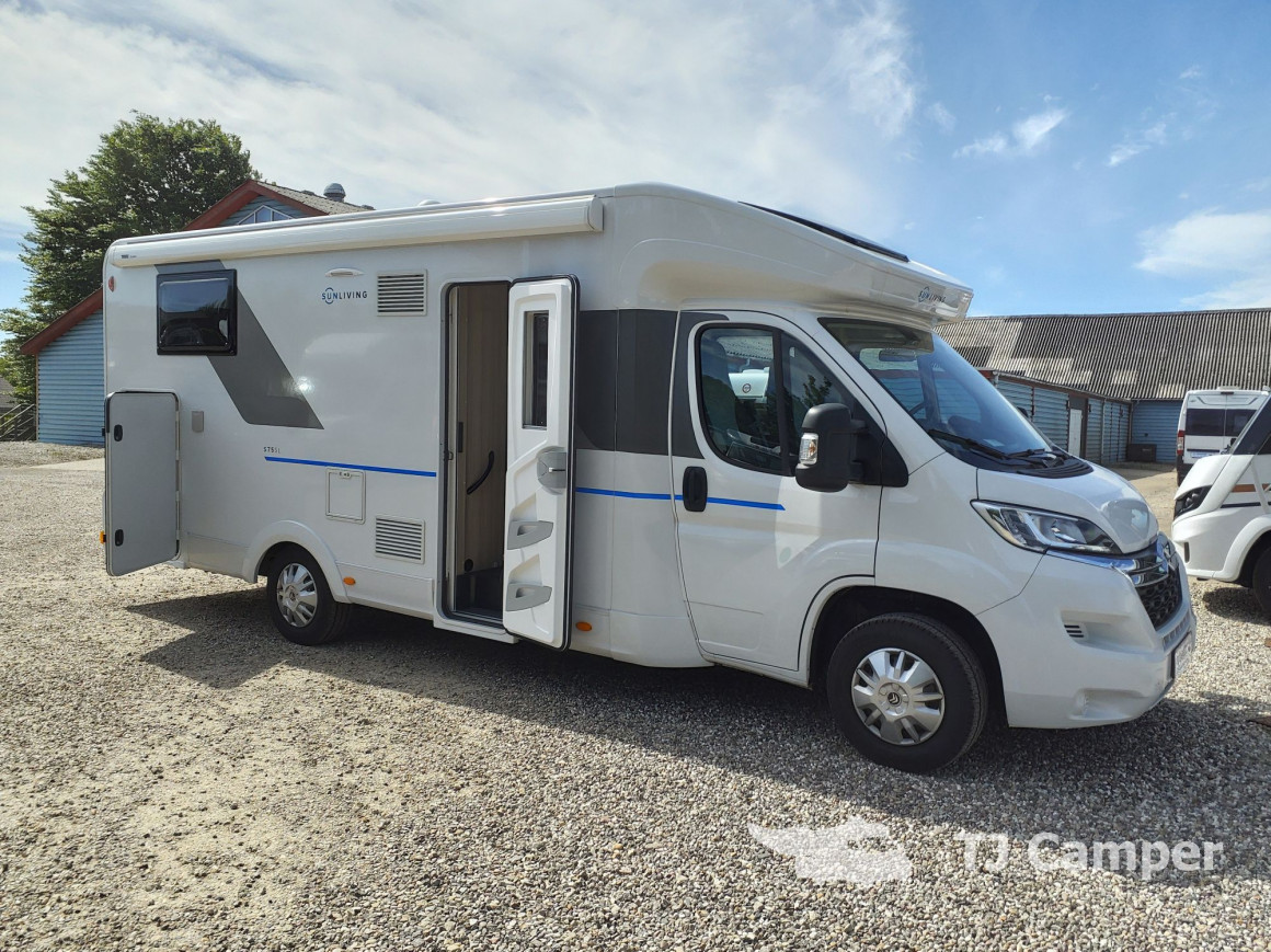 Adria Sun Living S 75 SL