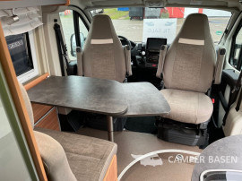 Pössl 640 Summit AUT