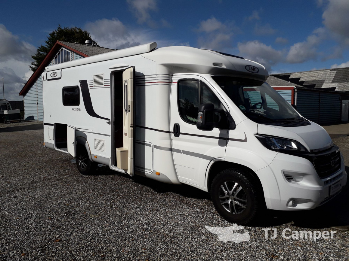 LMC Passion T 713 Automatgear