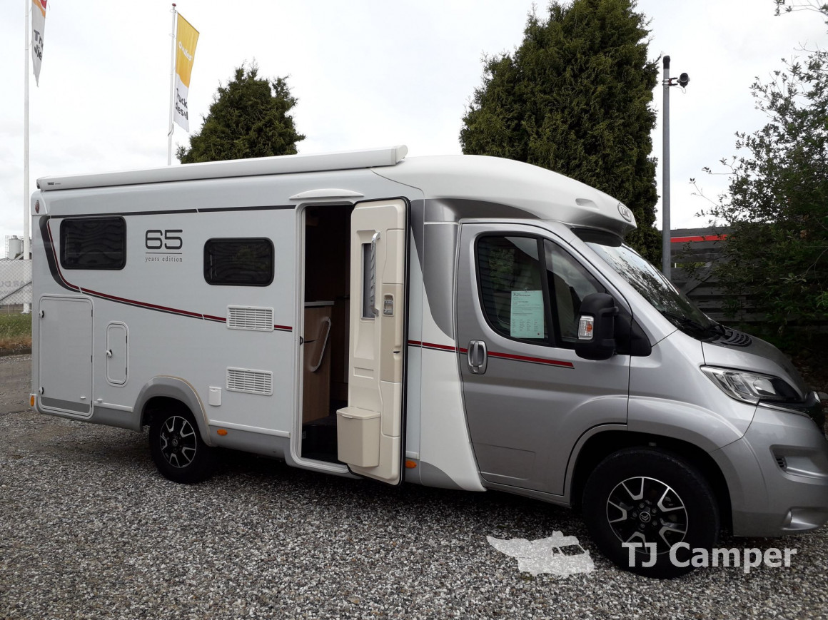 LMC Cruiser v 643 g 65 Years Edition