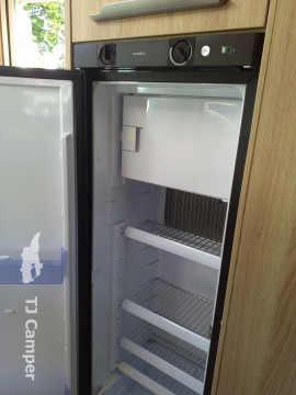 Knaus Sky TI 700 MEG