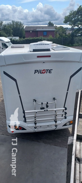 Pilote Evidence P 696 Automatgear