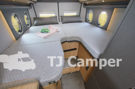 Malibu 640 LE RB two rooms skyview