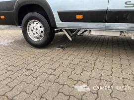 Pössl 640 Summit AUT