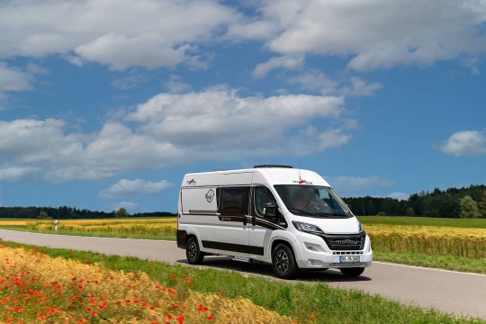 Malibu Van first class two rooms coupé 640 LE RB
